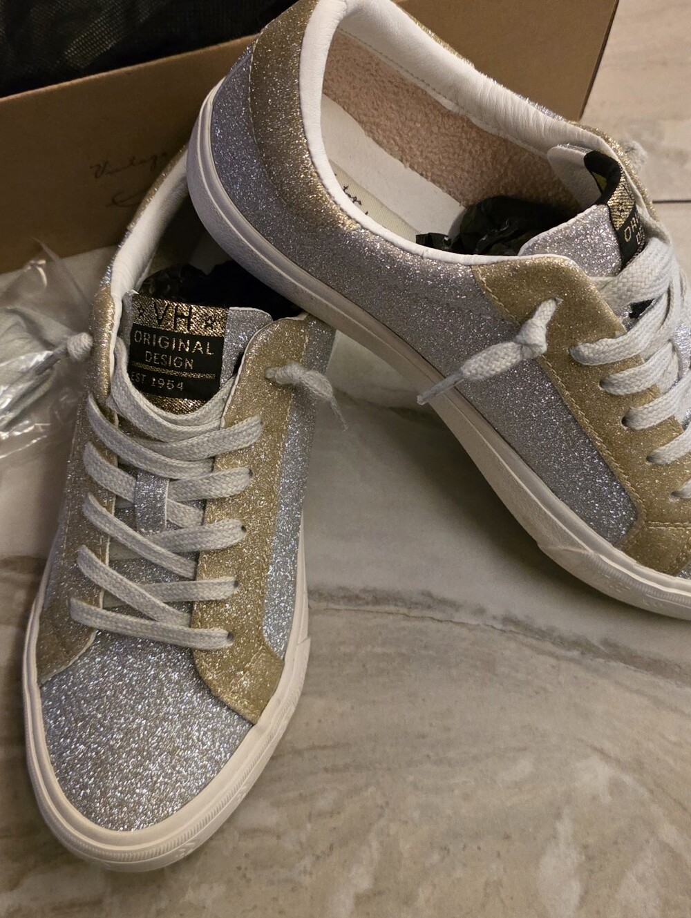 Vintage Havana Grande Fashion Sneaker Size 8